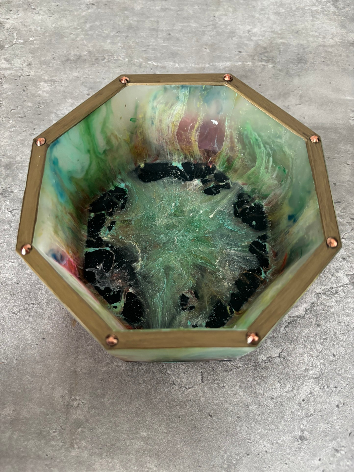 Octagon Resin Vessel
